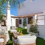 Genteel Casa San Pedro *